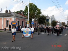 Шоу духовых оркестров на улице Советской
